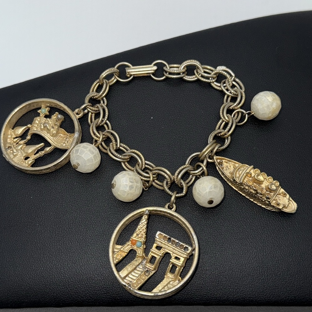 Vintage gold tone statement charm bracelet travel Europe France Eiffel Tower